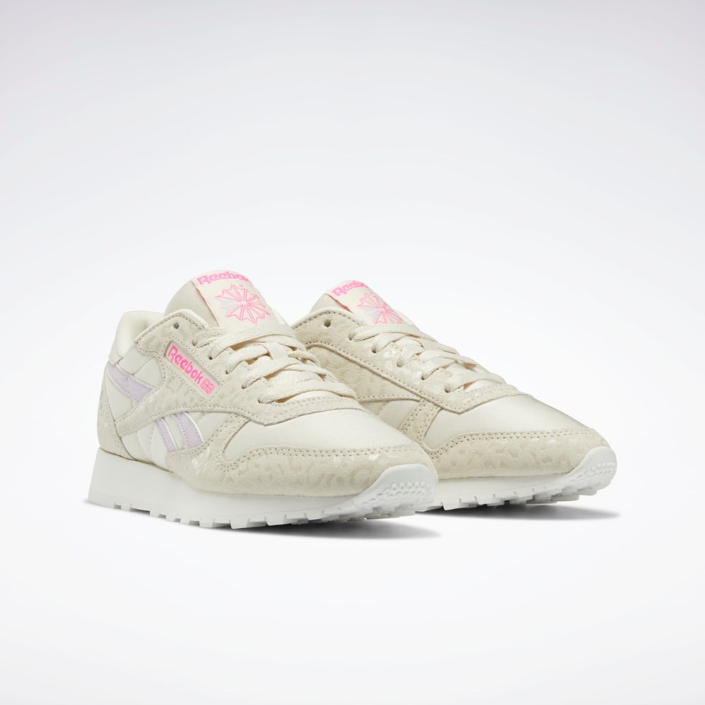 Reebok Classic Leather Shoes Alabaster / Chalk / Quartz Glow | PBHJA8152