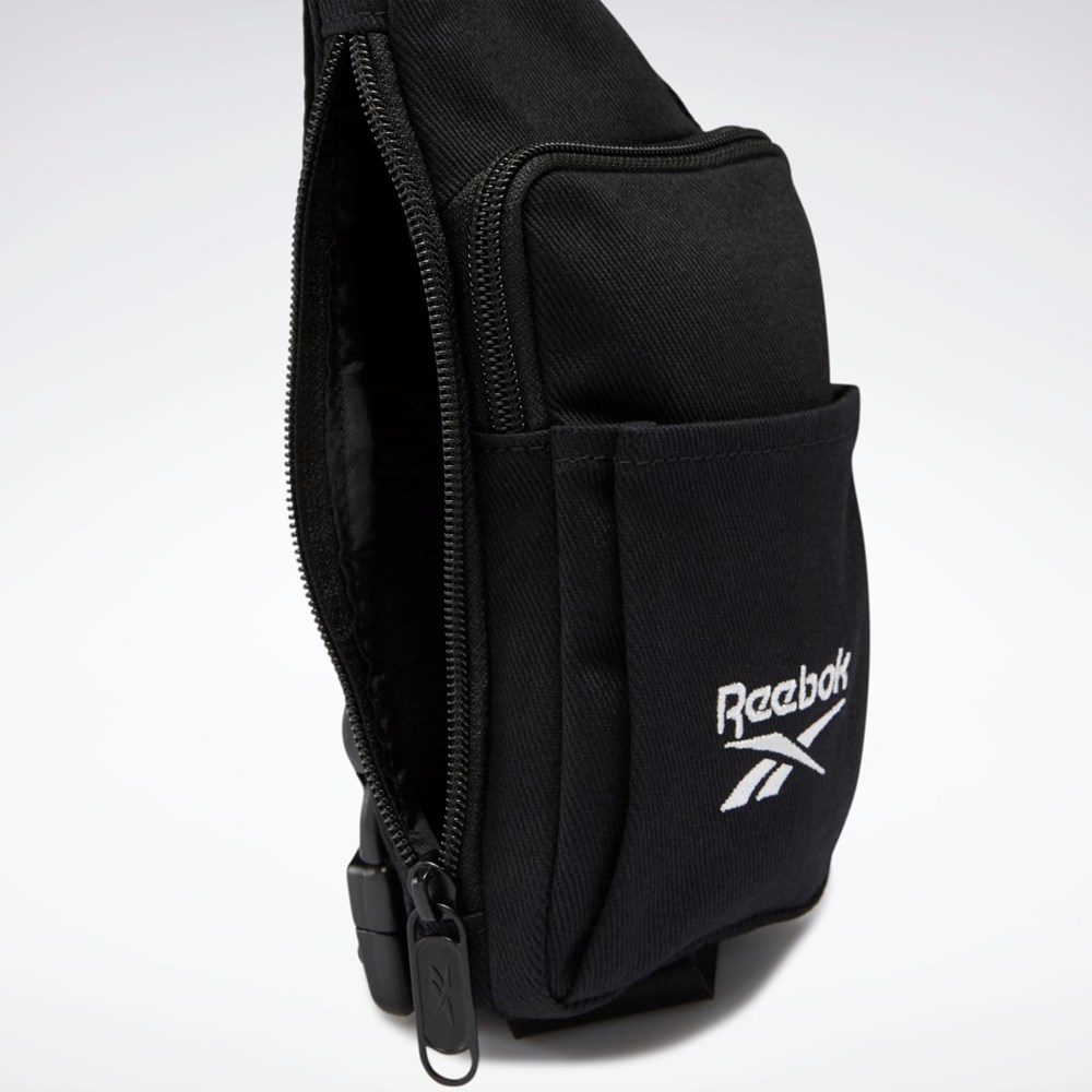 Reebok Classics Foundation Small Sling Bag Černé | VPHOS9356