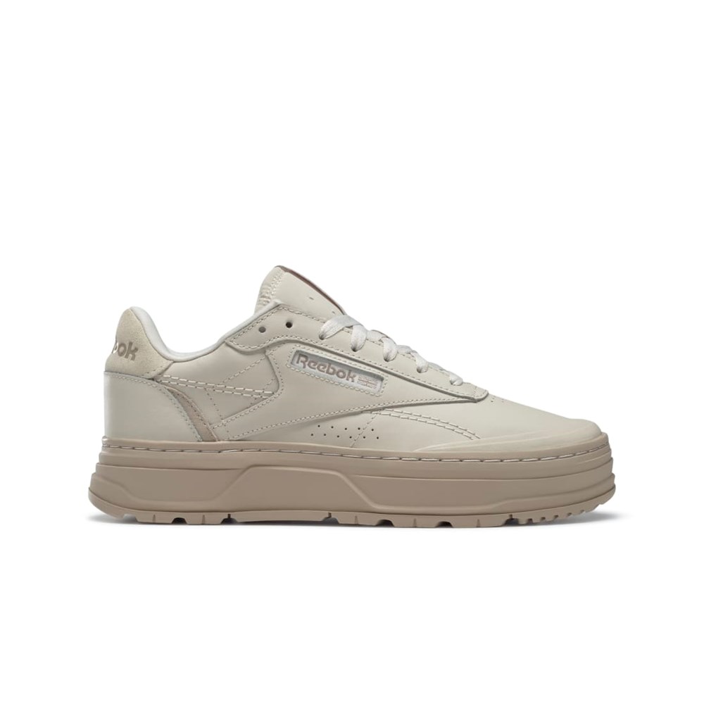 Reebok Club C Double GEO Shoes Béžový | WNVHE3157