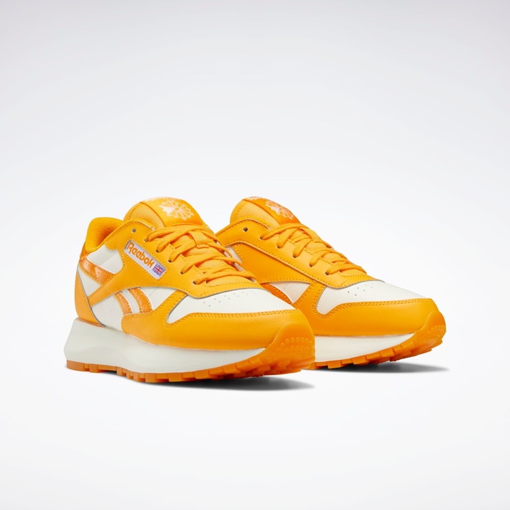 Reebok Popsicle Classic Leather SP Shoes Semi Fire Spark / Chalk / Semi Fire Spark | IWAMN0187