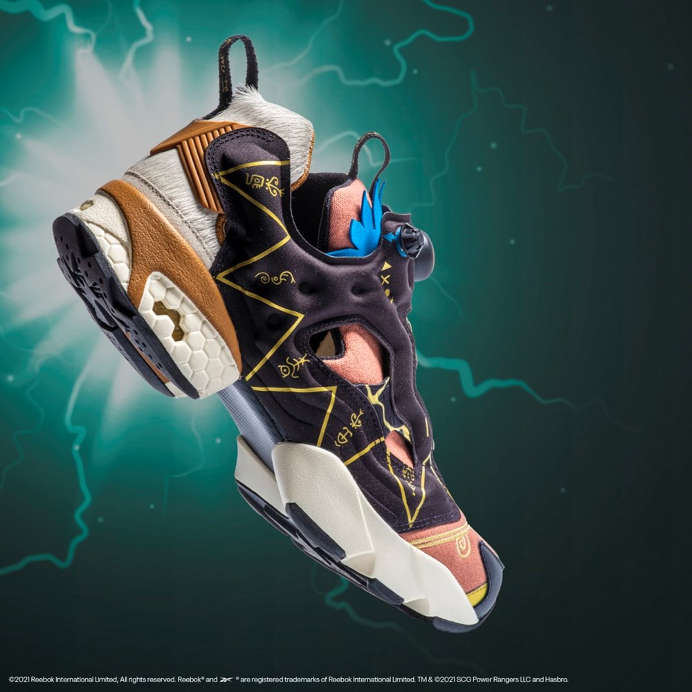 Reebok Power Rangers Instapump Fury 94 Shoes Černé Zlaté | ACLYH2173